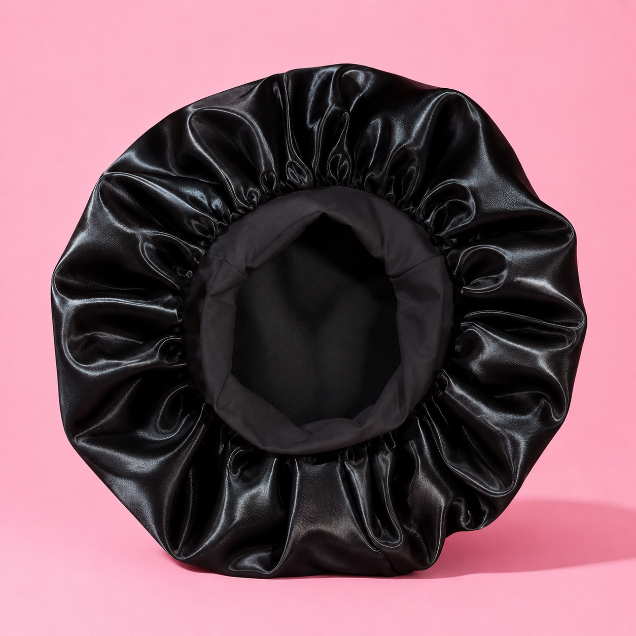 Gorro de satín negro